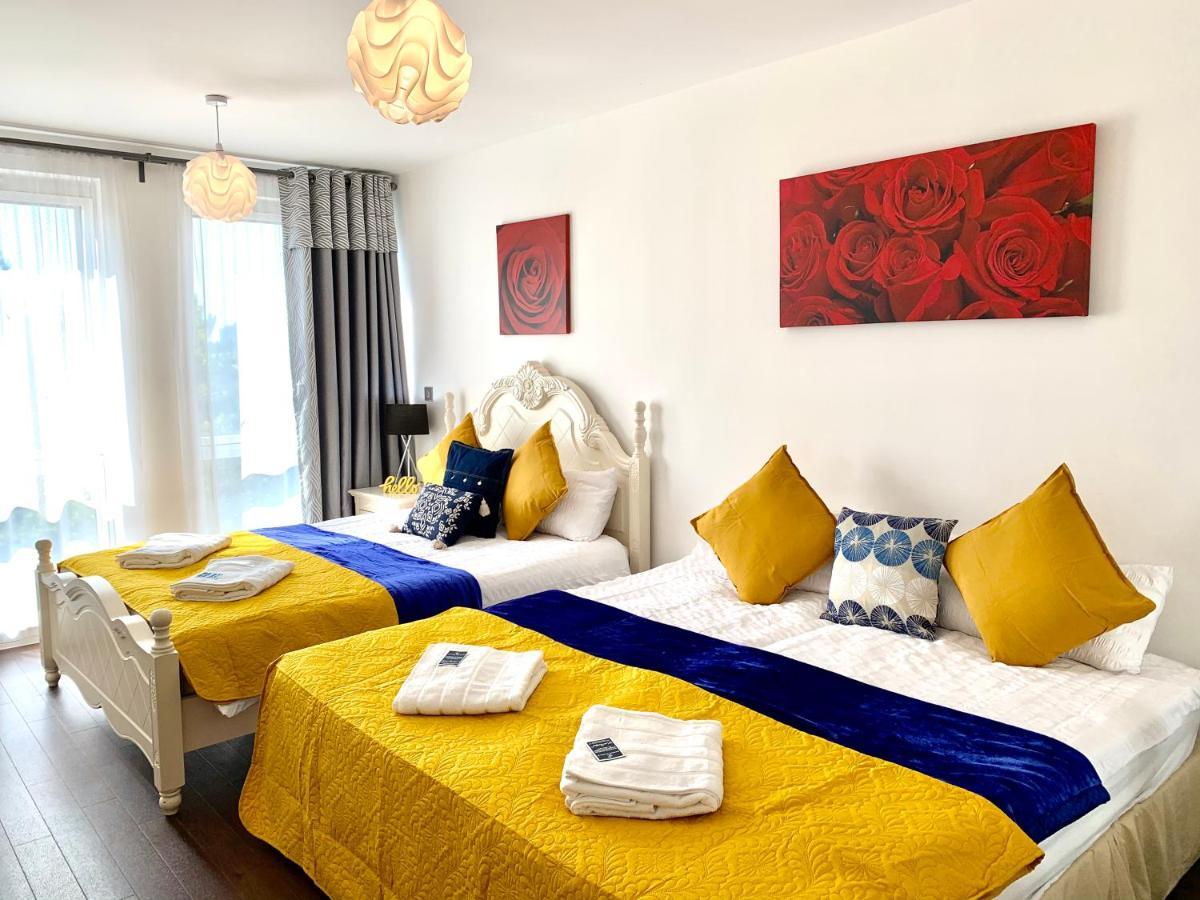 2-Bedrooms Modern Apartment Next To Velodrome, Lounge, Balcony, Parking, Abba Лондон Экстерьер фото